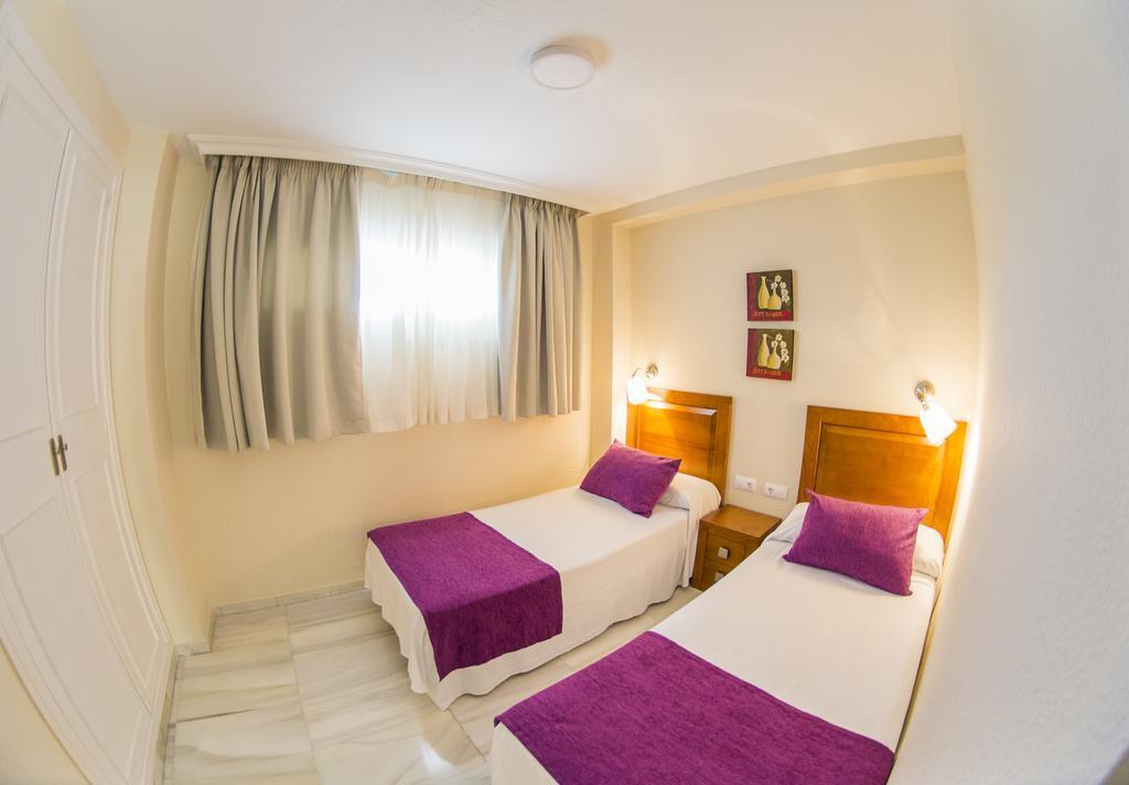 Apartamentos Fenix Beach Рокетас де Мар Екстериор снимка