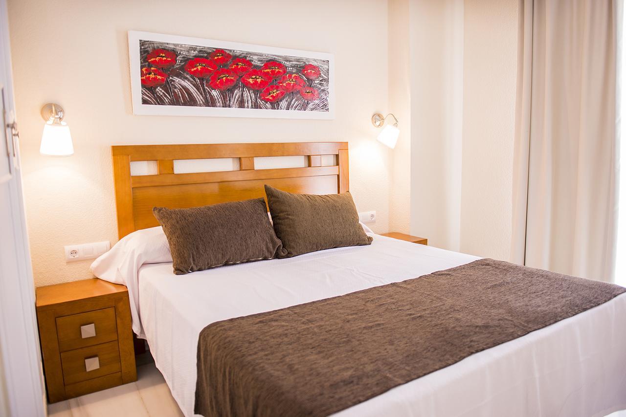 Apartamentos Fenix Beach Рокетас де Мар Екстериор снимка
